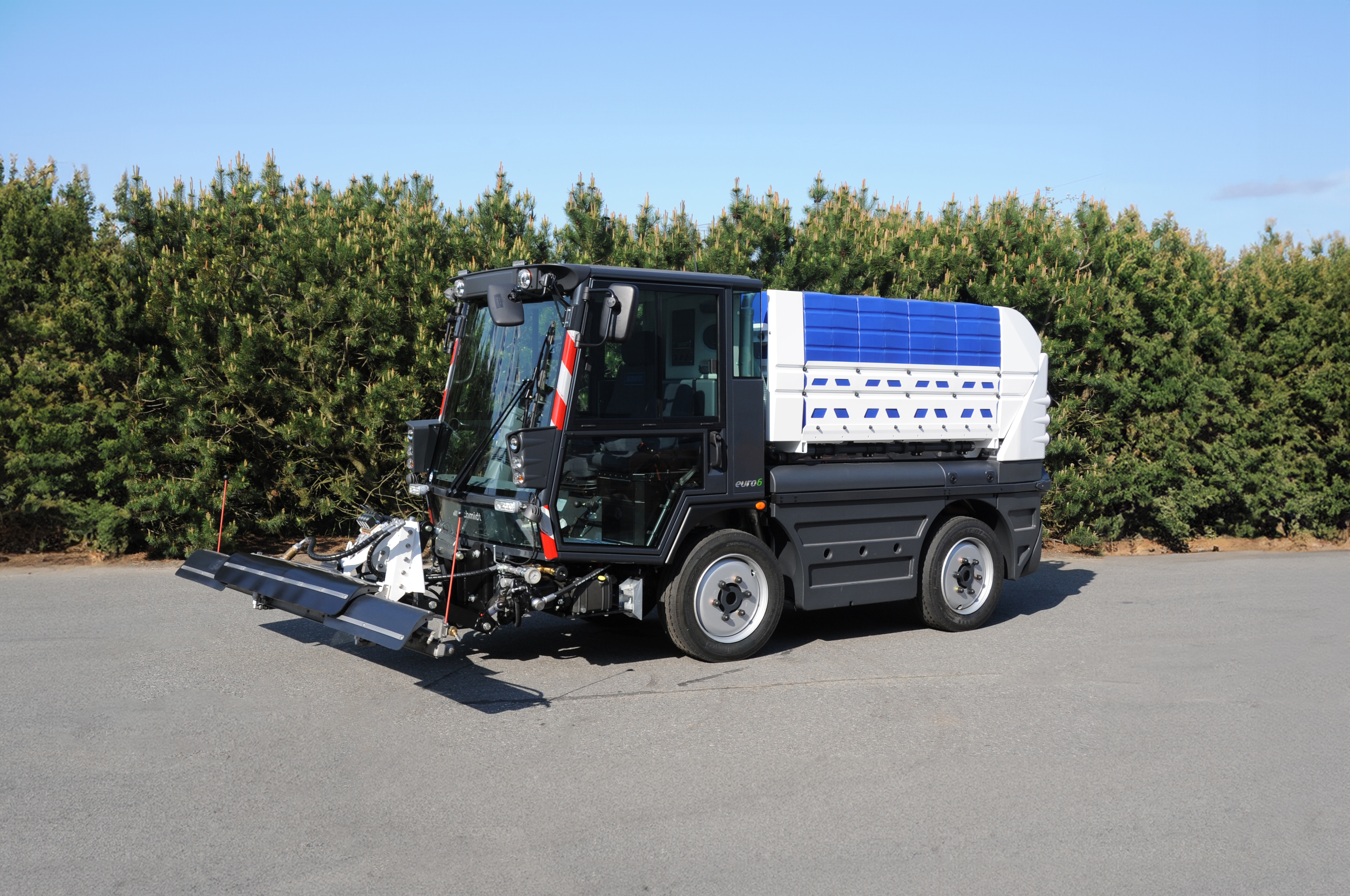 Street washers | Aebi Schmidt Group